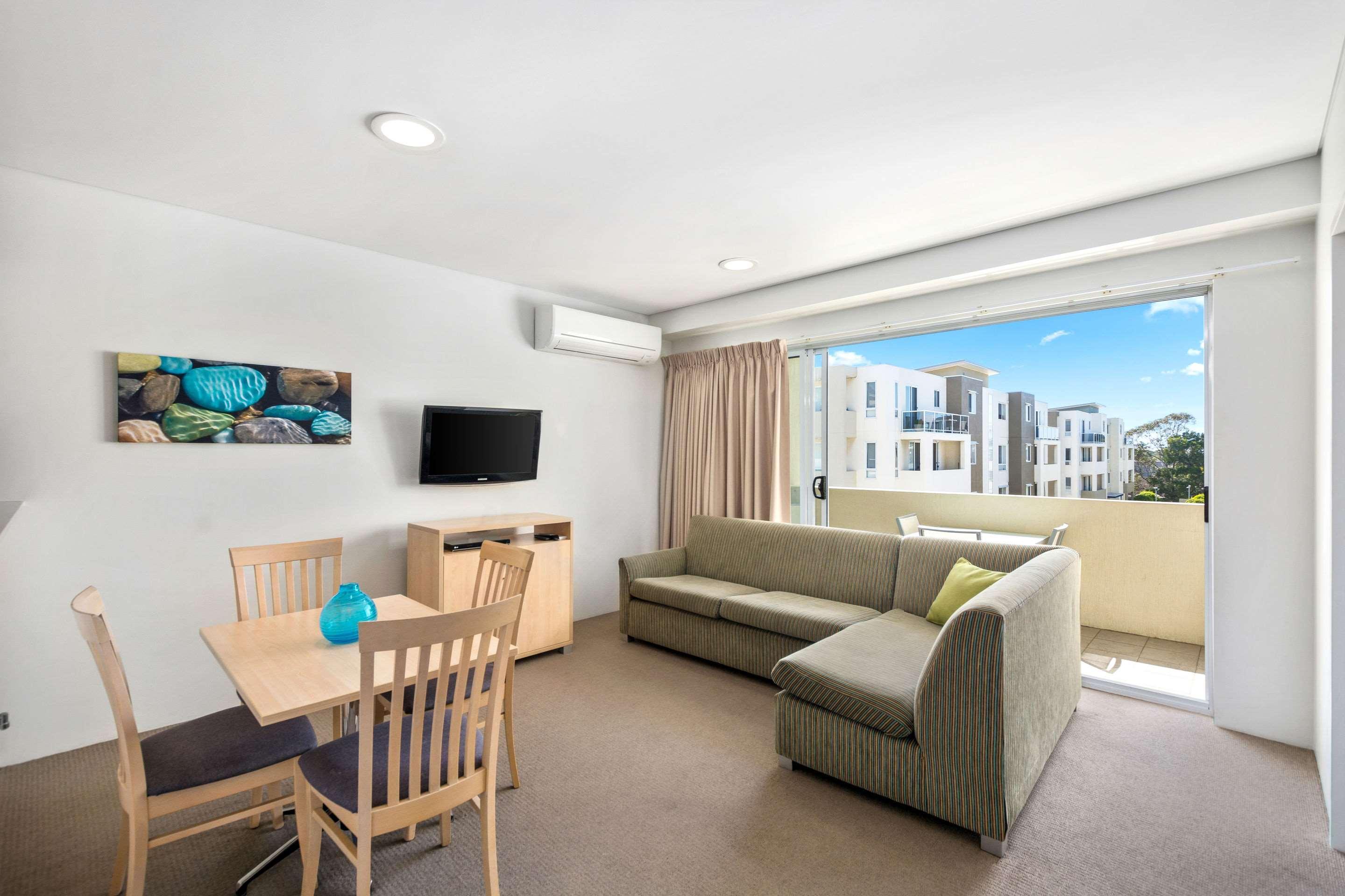 Quality Suites Pioneer Sands Wollongong Esterno foto