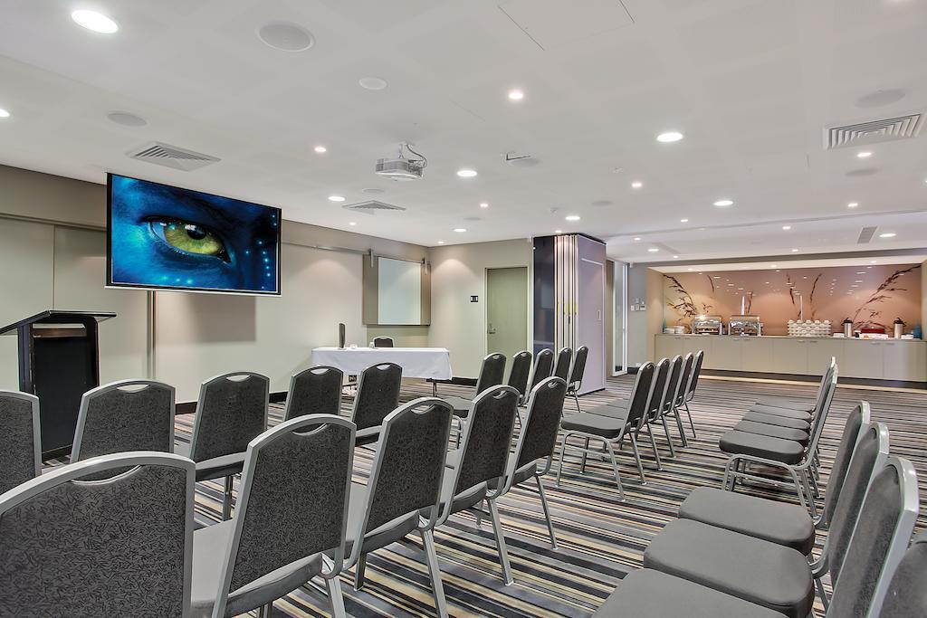 Quality Suites Pioneer Sands Wollongong Esterno foto