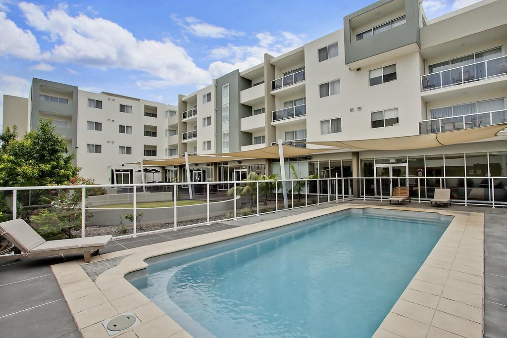 Quality Suites Pioneer Sands Wollongong Esterno foto